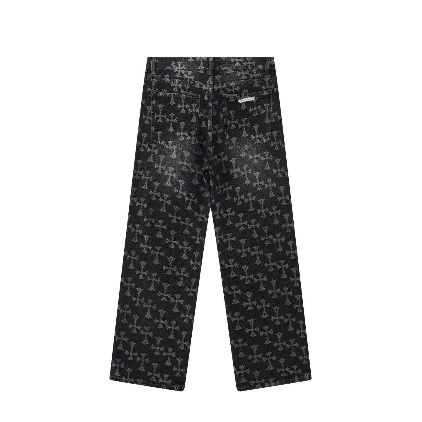 P240 Style No.: H587 Chrome Hearts double-sided full-logo jacquard dark pattern heavy-duty full-print cross jeans. The same style as the Internet celebrity star's cross-printed denim jacket. The unique cross design elements and all-over printing are full of design. It is made of 100% denim cotton fabric with heavy coarse yarn count, which ensures a stiff and tough silhouette while being soft, comfortable and breathable. The lapel is designed with silver buttons and is full of texture. The classic white cross logo is all over the dress, making it a perfect versatile style for spring and summer! Customized jacquard fabric, you can wear it in various styles. This gender-neutral shirt is a must-have for nightclubs. It can be worn as a jacket for both men and women. It can be easily worn by both men and women! The original loose version is made of high-quality pure cotton fabrics. The fabric pattern is high-definition and delicate without burrs. It is comfortable and breathable to wear. All the buttons are molded and customized. It is casual and fashionable and can be matched with any bottoms. It can be windproof and sunproof in spring and summer. It can be worn outside in autumn and winter! Easily concave shape makes you look slimmer and taller, perfect for both men and women! Customized main label, accessories, fully washable, whole body wiring, quality control, no heads!   Size: 28-30-32-34-36 Color: black